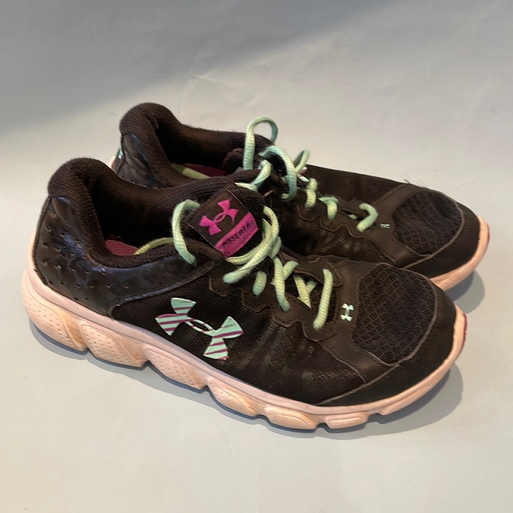 Under Armour Sneakers